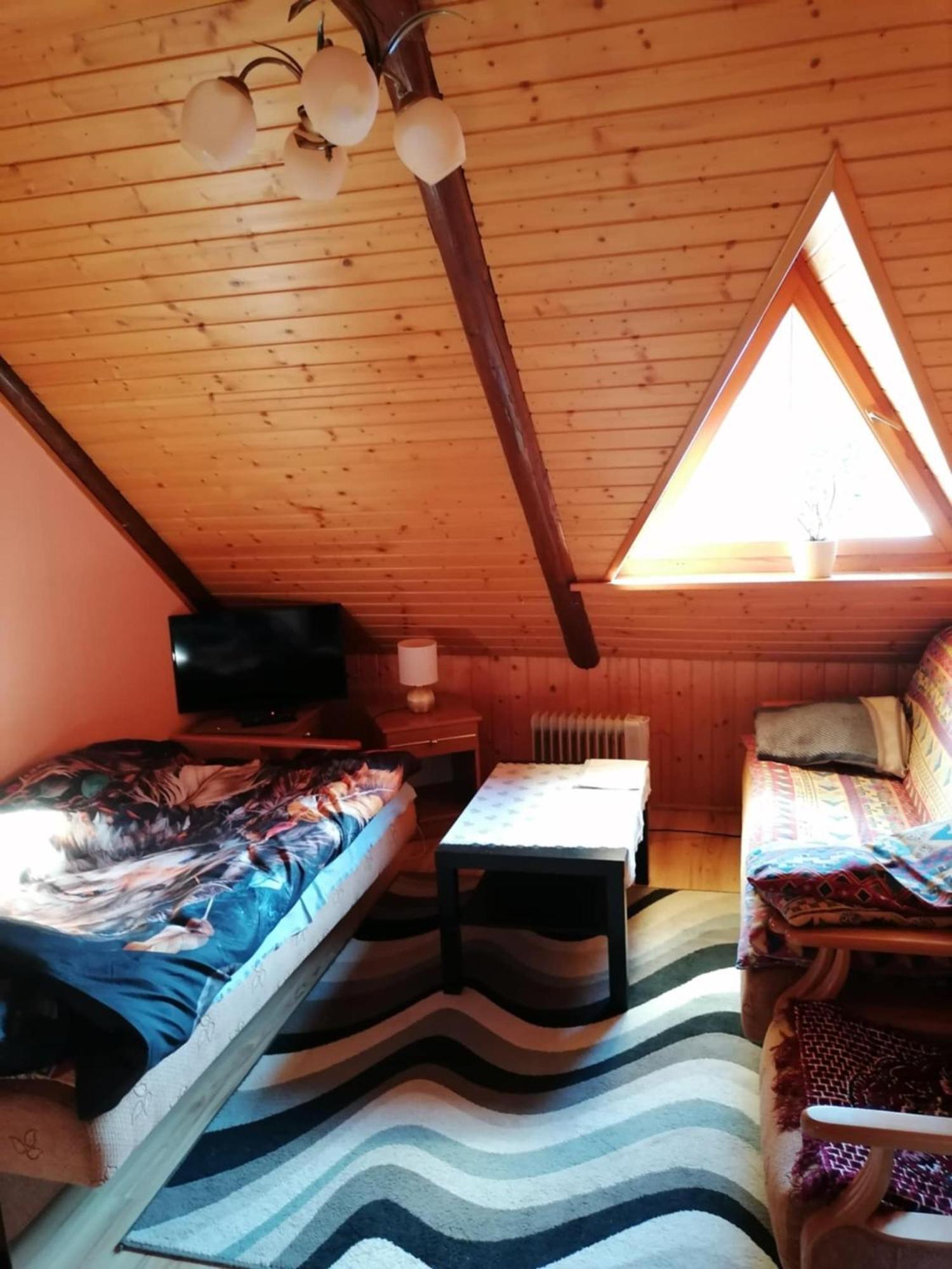 Goralska Czarcia Chata Pod Jalowcem Stryszawa Esterno foto