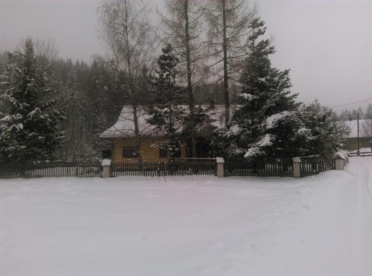 Goralska Czarcia Chata Pod Jalowcem Stryszawa Esterno foto